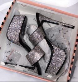 Stunning Back Sparkling Heels 
