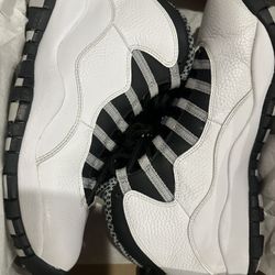 Jordan Retro 10