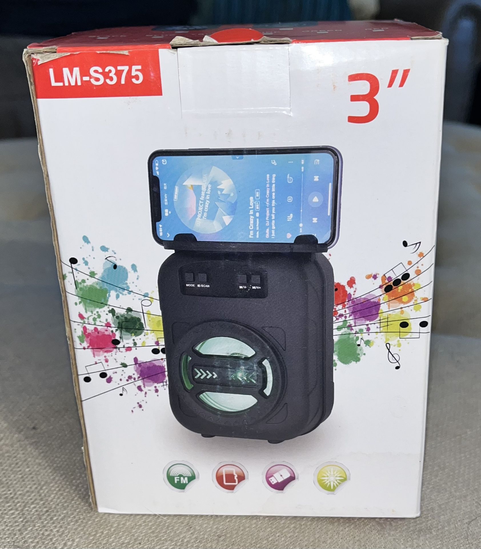 Portable 3 Inch Bluetooth Speaker With Cell Dock