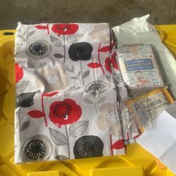 Nice Fabric and Sewing Machine Bobbins 10 count