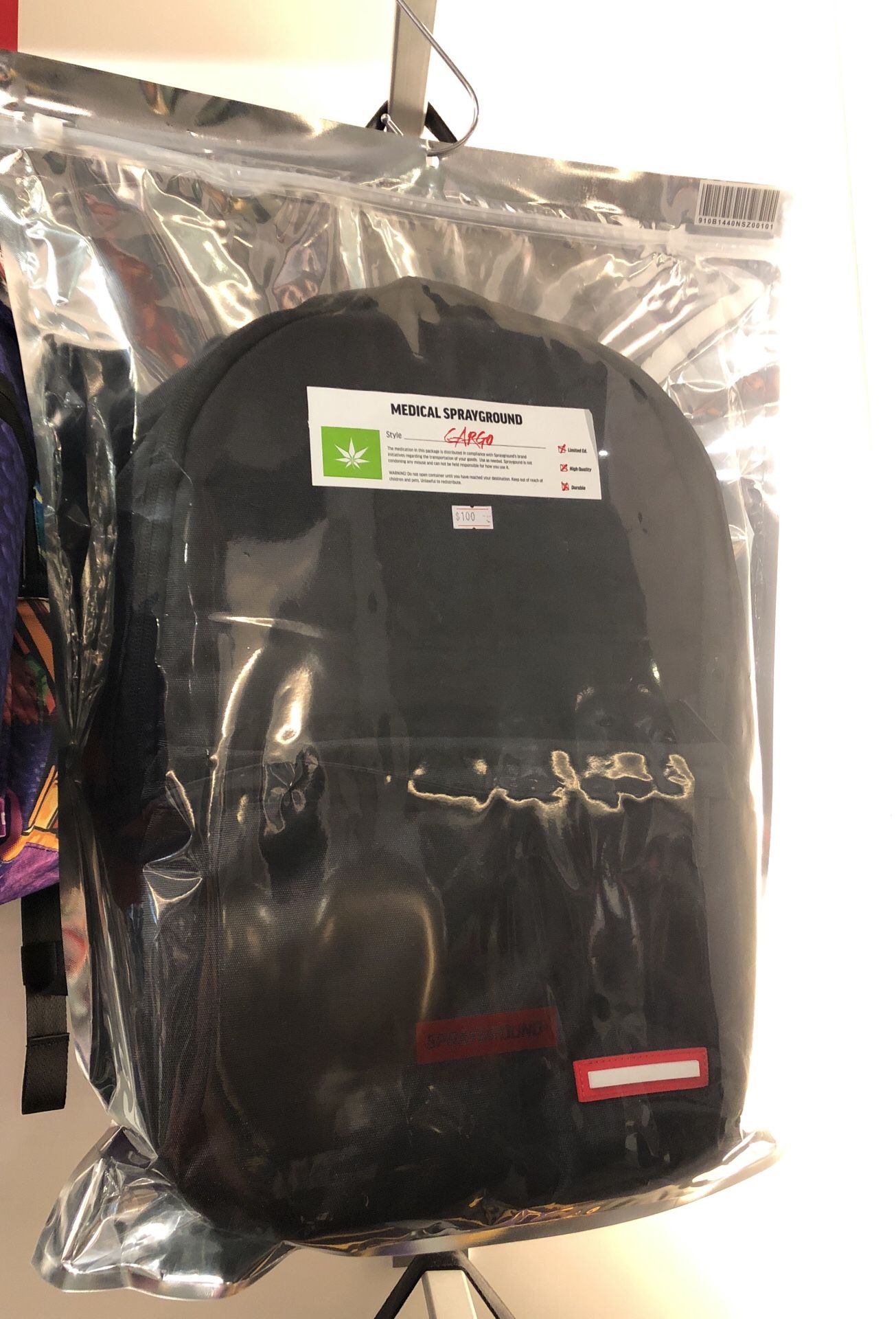 Sprayground smell cheap proof