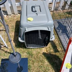 Small and Med  Dog Cages/crates