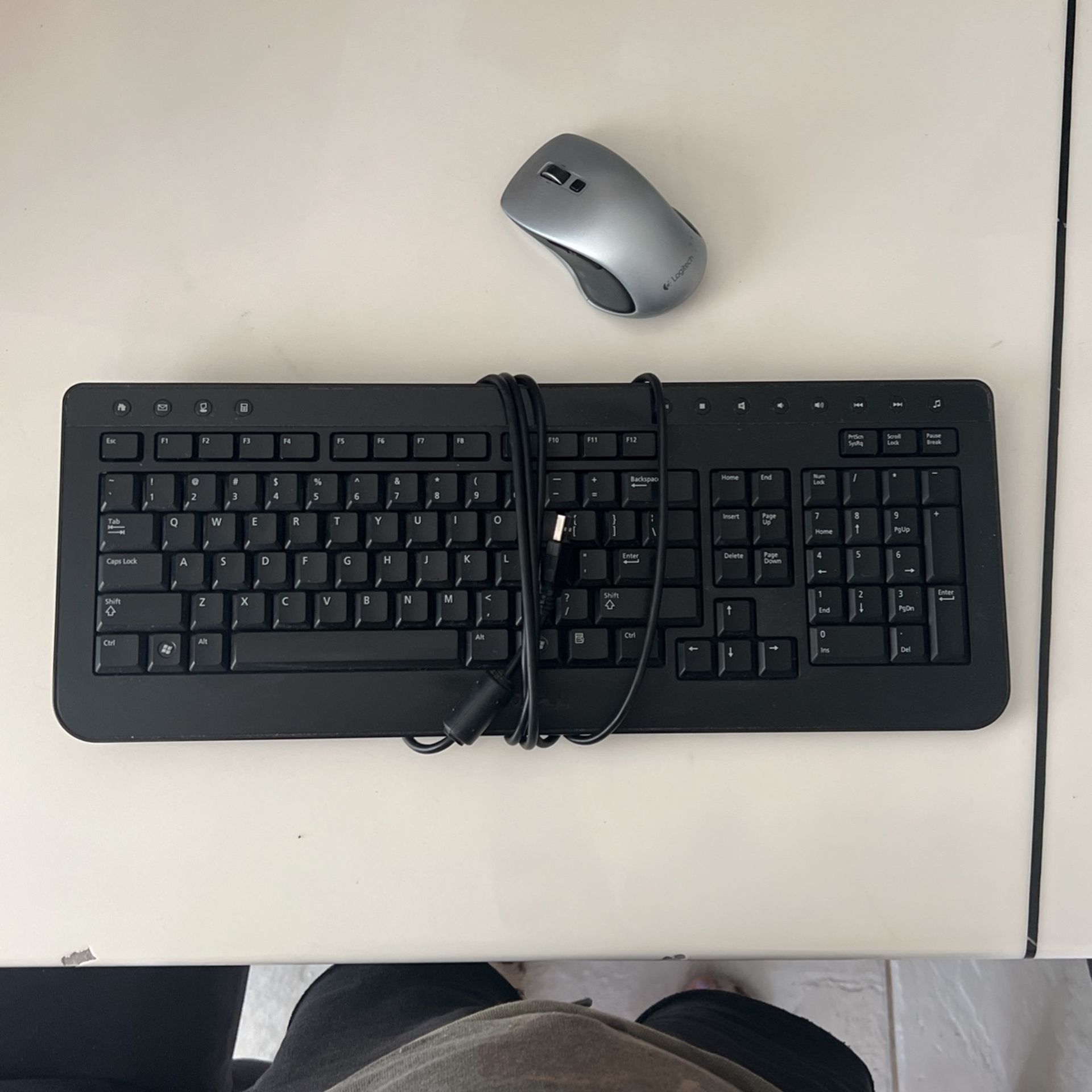 Keyboard & Wireless Mouse
