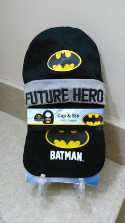 Brand New - Batman Cap and Bib Set