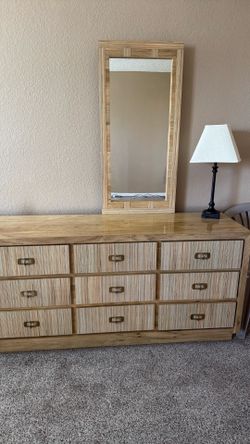 Two chests of drawers with Mirrors