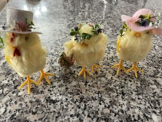 Easter Chicks, Set Of Three, 4” and 5” Tall