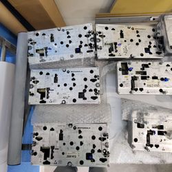 Arris  broadband  coax  catv  boosters and more