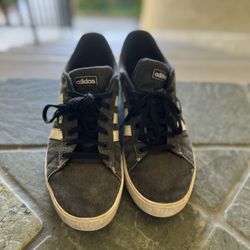 Adidas Size 10 1/2 - greeat Conditions