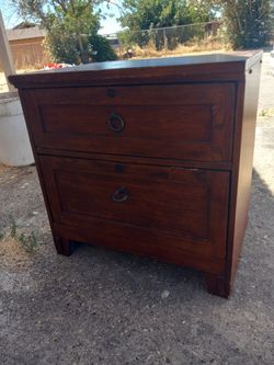 DRESSER LARGE X2