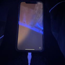 iPhone 11 Locked 
