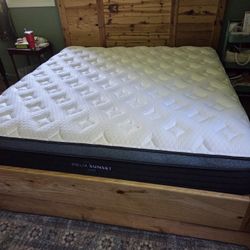 Helix Luxe Sunset King Mattress 