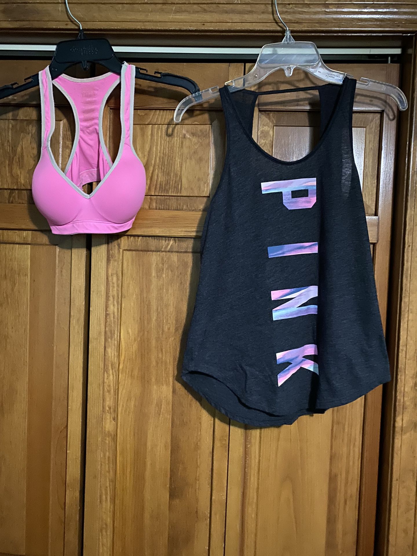 Victoria’s secret’s pink brand women’s size xs gray tank, pink brand bra