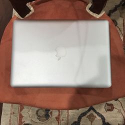 MacBook Pro I7 13inch 