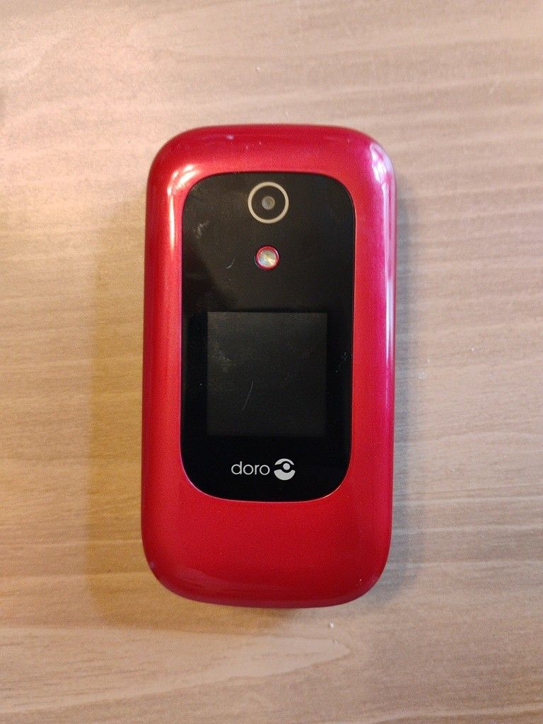 Consumer Cellular Doro DFC-0180 Red Burgundy Flip Phone (No charger)