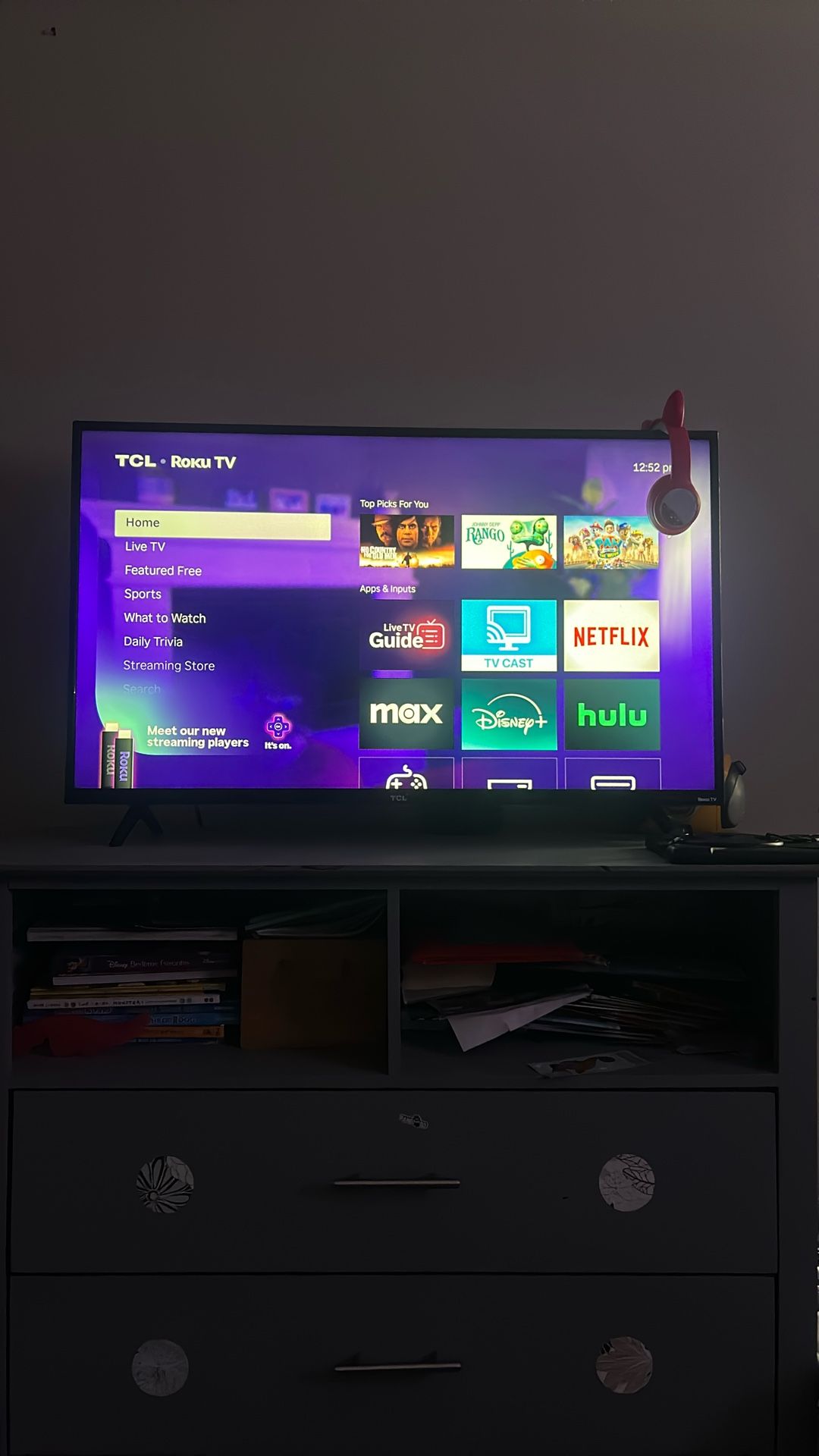 43inch TCL ROKU TV