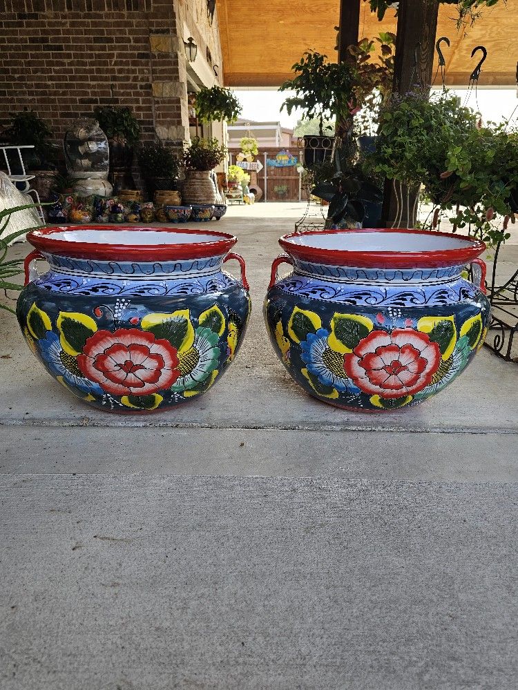 Red Flower Talavera Clay Pots. Planters. Plants. Pottery $55 cada uno