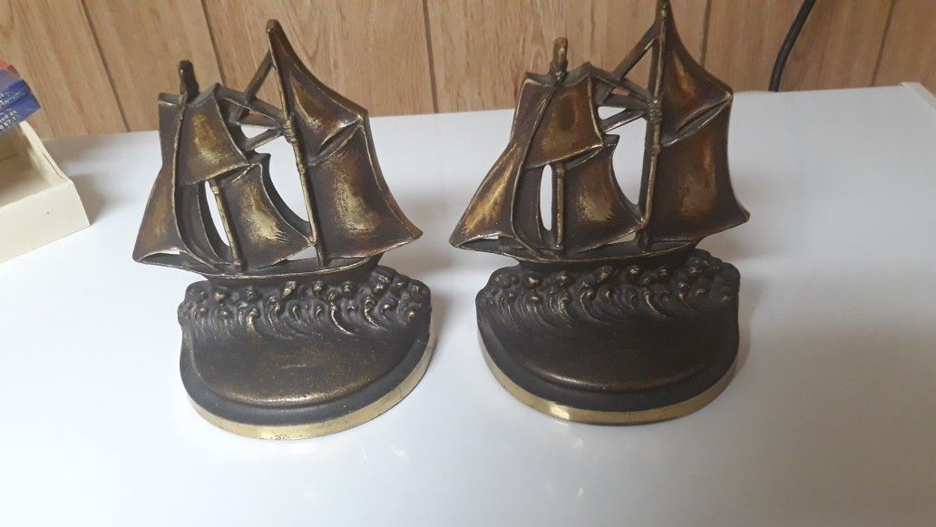 2  Antique Topsail Schooner 1845 Metal Bookends