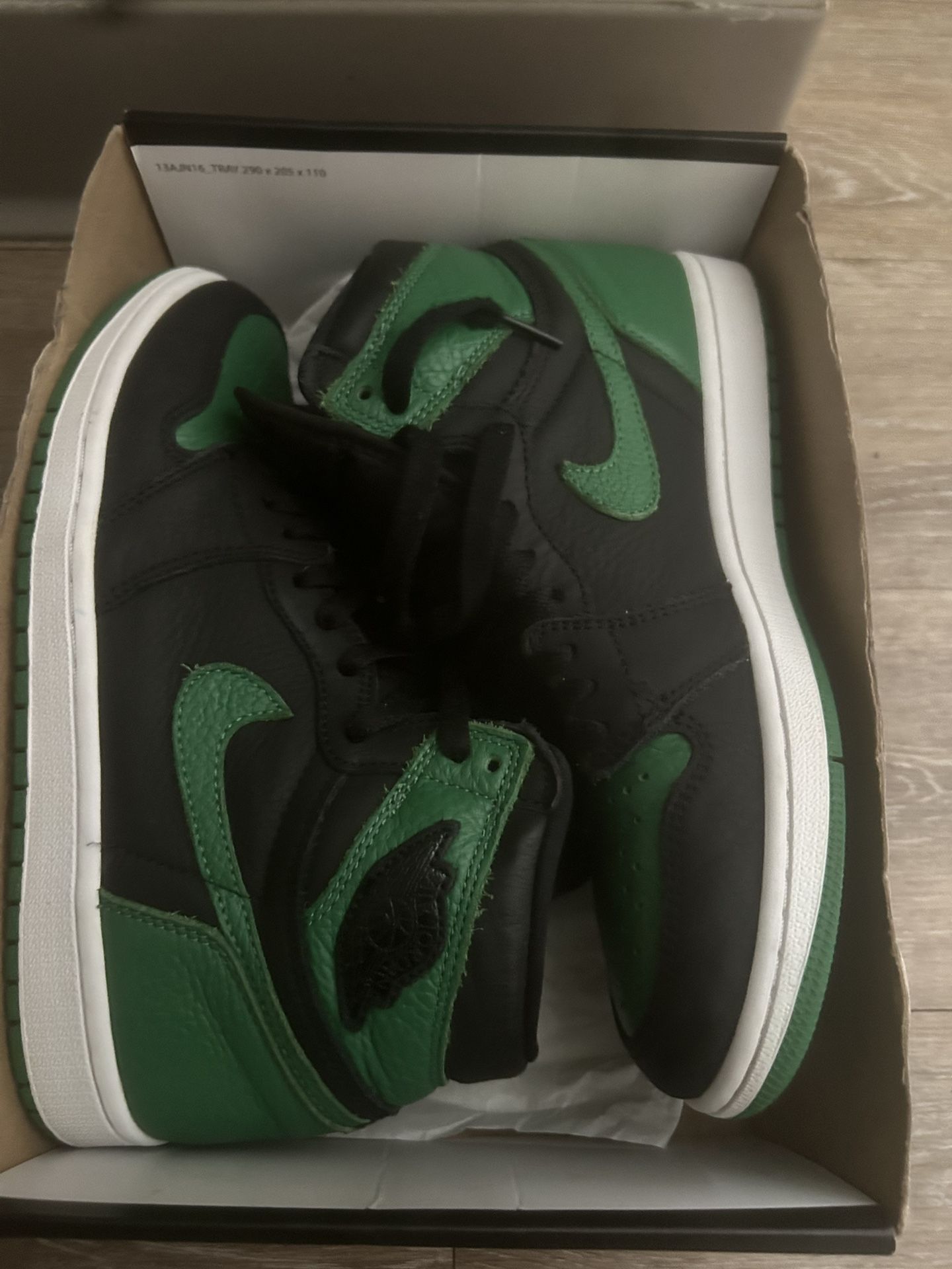 Jordan 1 Pine