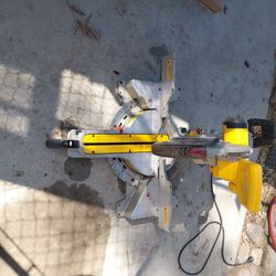 Dewalt 12inch Mitersaw