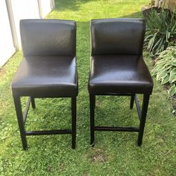 2 Faux Leather Bar Stools 