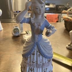 Porcelain Lady