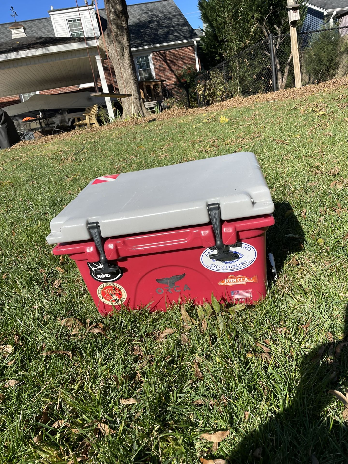 ORCA COOLERS MAROON/GREY 26QT