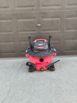 Craftsman Wet/Dry Vacuum with Attachments