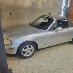 1999 Mazda Miata