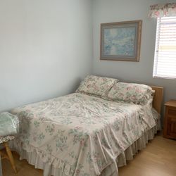 Full Size Bed Frame And Mattress 