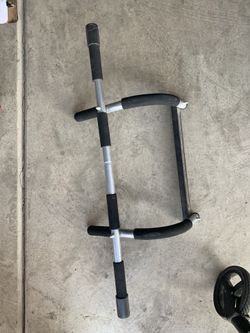 Pull up bar
