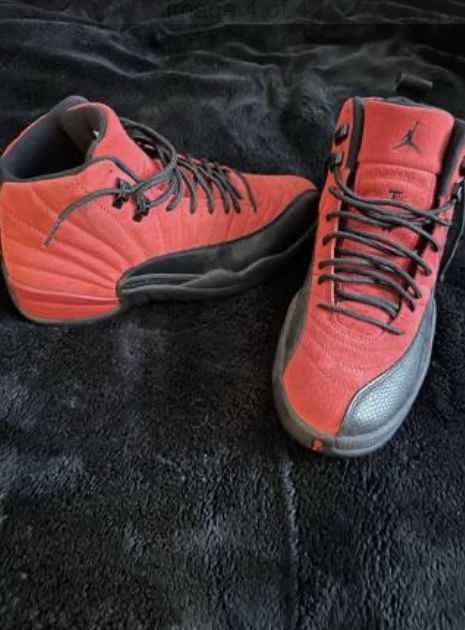 Air Jordan 12 Retro size 10.5