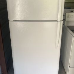 GE Upright Refrigerator 