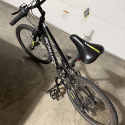 SCHWINN 24” Bike