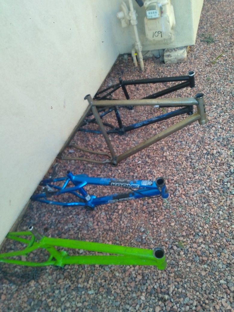 BMX Frames 25$
