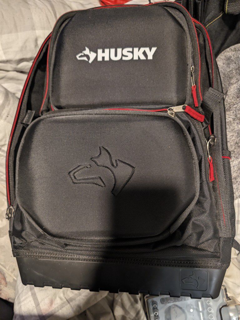 New Husky Tool Backpack And DeWalt 20 B Max XR Impact Wrench 