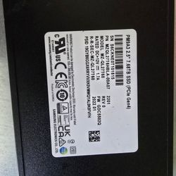 Samsung PM9A3 7.68tb U.2 NVME SSD PCIE Gen4 