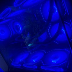 Gaming pc setup(shoot me a offer