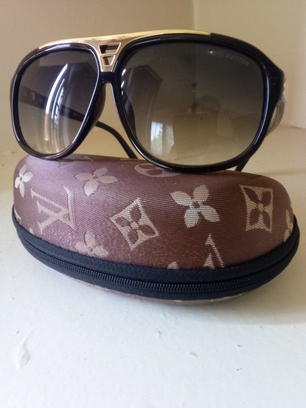 Louis Vuitton Evidence Gold Sunglasses 