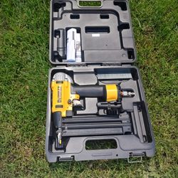 DeWalt Finish Nail Gun 