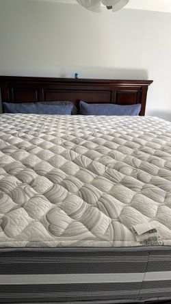 King size mattress