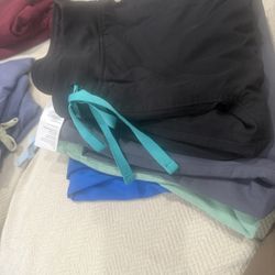 Different Color Figs Pants 