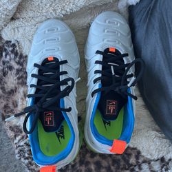 Vapor Max Plus 