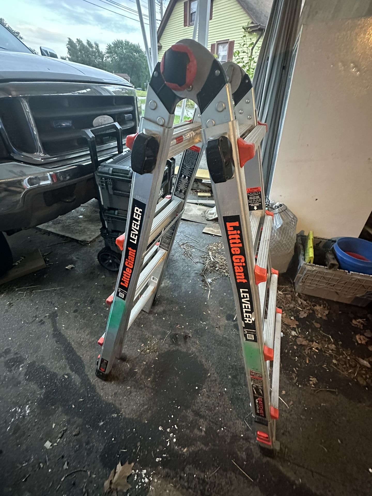Little Giant Ladder