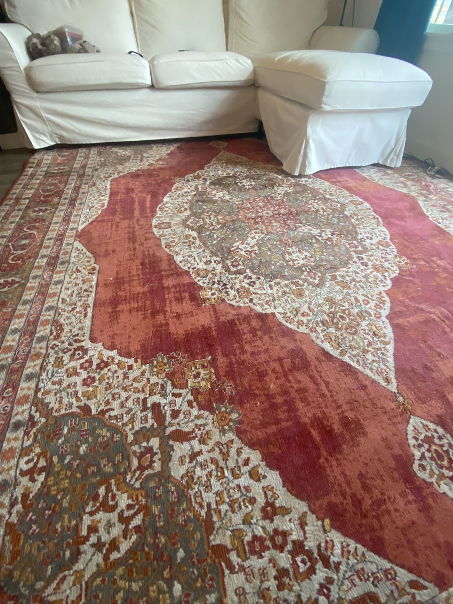 8X10 Area Rug