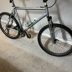 Gary Fisher Genesis bicycle