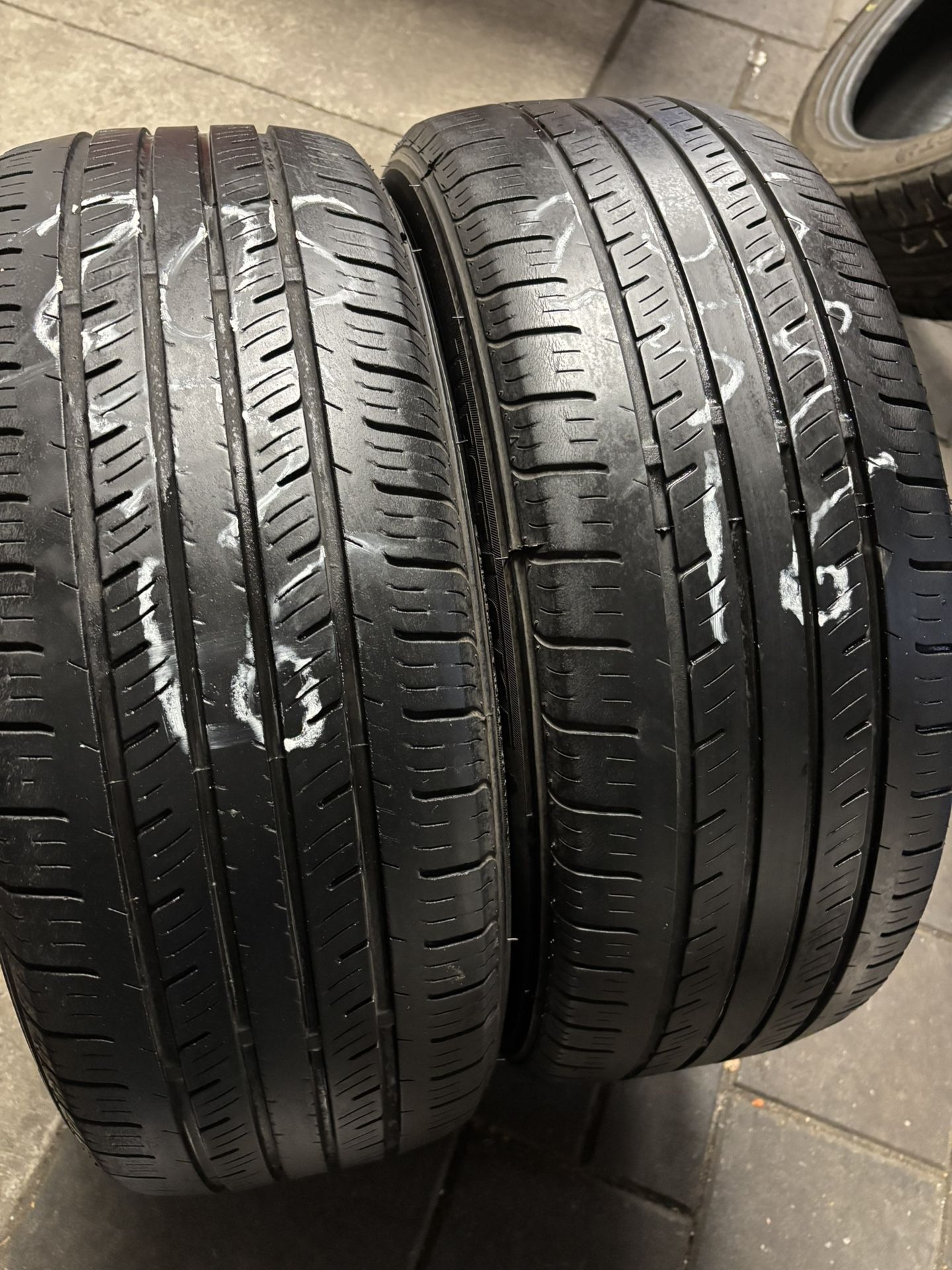 205/55/16 Pair 80$ Installed And Balanced