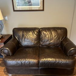 Divani Italian Leather Furniture Set
