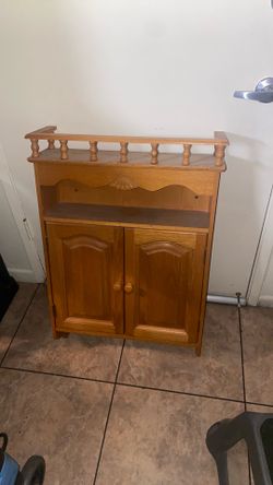 Bathroom cabinet