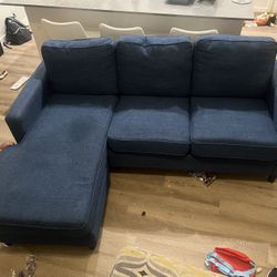 L Shaped Couch With L That Can Be Flipped