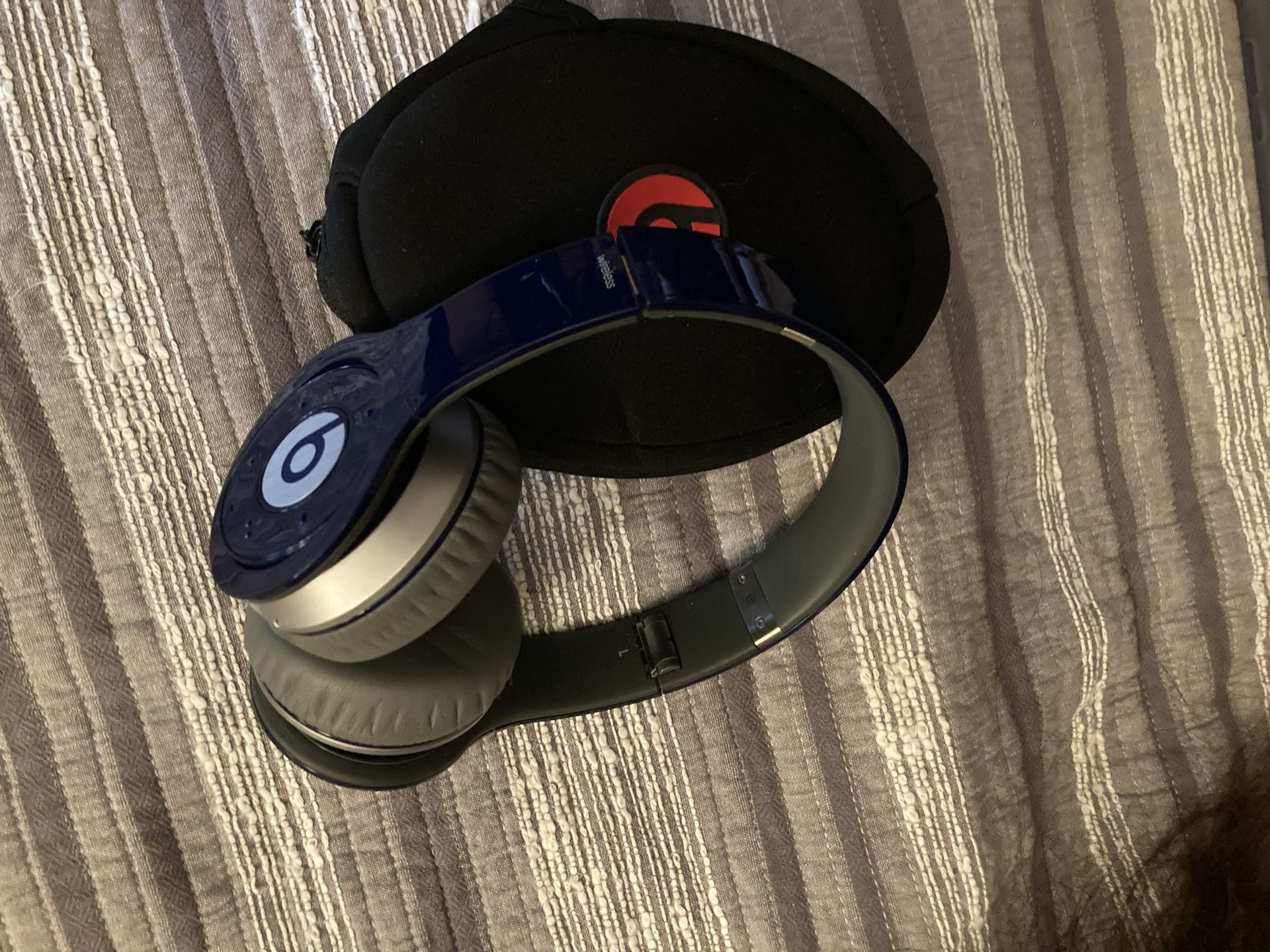 BEATS HEADPHONES